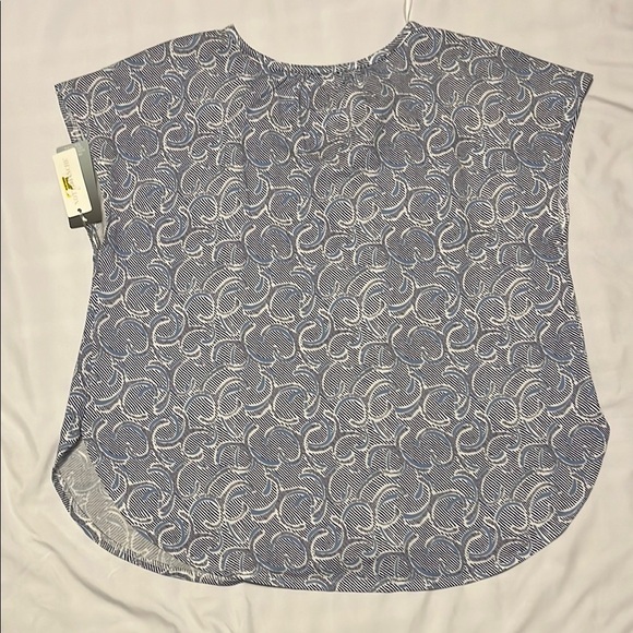 Nottibianche Gray Cap Sleeve Blouse with Mandarin Collar - Picture 6 of 7